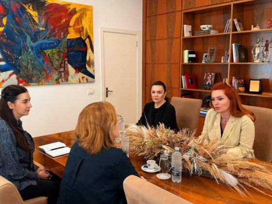 AMA dhe Komisioneri për Mbrojtjen nga Diskriminimi, bashkëpunim për promovimin e barazisë dhe luftën kundër diskriminimit