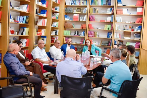 Kryetarja e AMA-s takim konsultues me drejtues të lartë të OMSHA-ve, për projektligjin, “Për lirimin e frekuencave të Digital Dividend Dy”